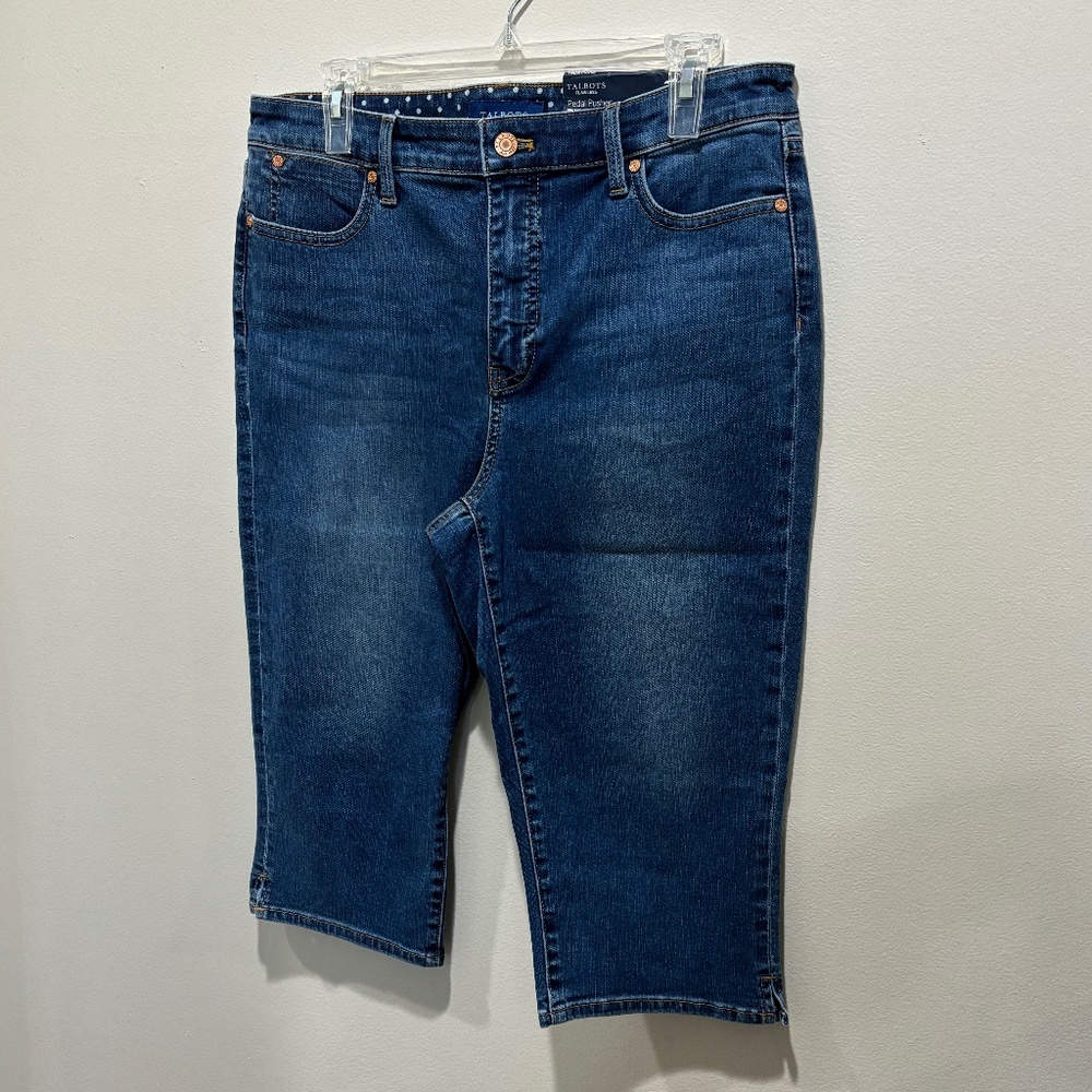 Talbots Flawless Slim Leg Pedal Pushers - 12P NWT!